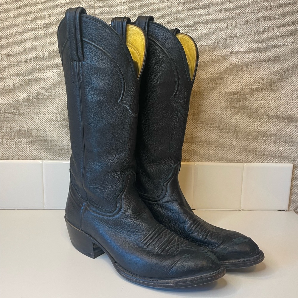 Vintage black cowboy boots, 8D